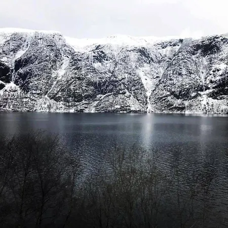 ♥️couples Getaway, Insta-lake View Apartments, 6km To Voss Apartment *
